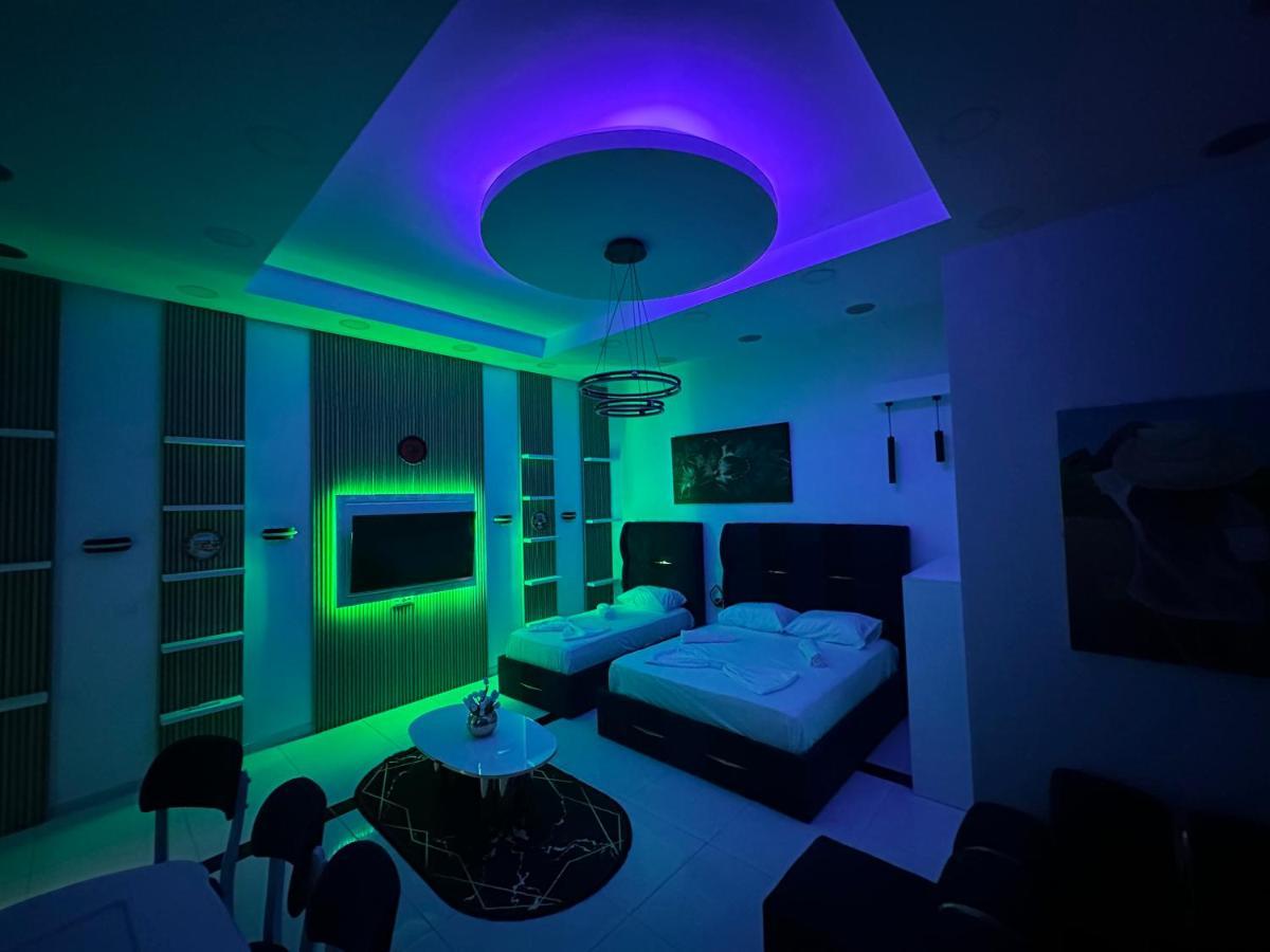 Esto'S Apartament Near Tirana Airport 1 - Self Checkin -Netflix - Free Parking Valjiosi Kültér fotó